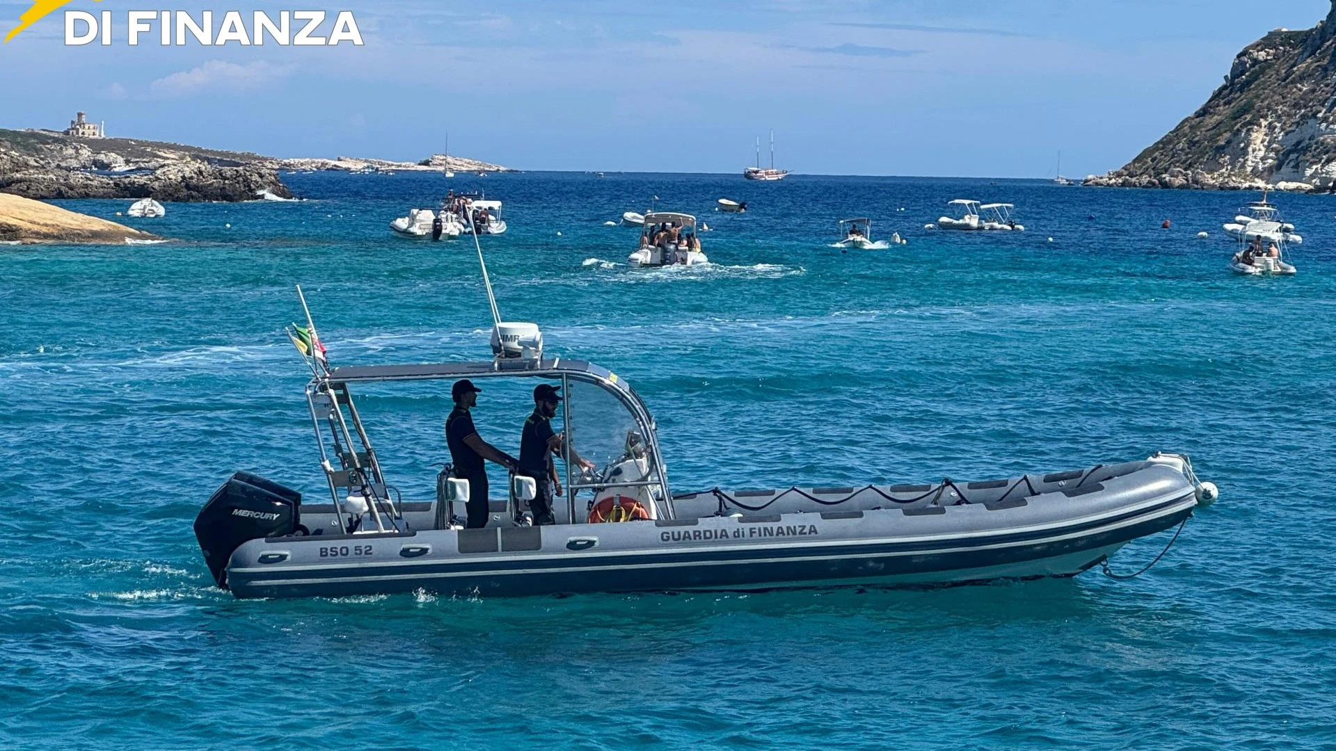 Guardia di Finanza , Roan Termoli: il reparto operativo aeronavale a tutela della costa molisana e delle Isole Tremiti.
